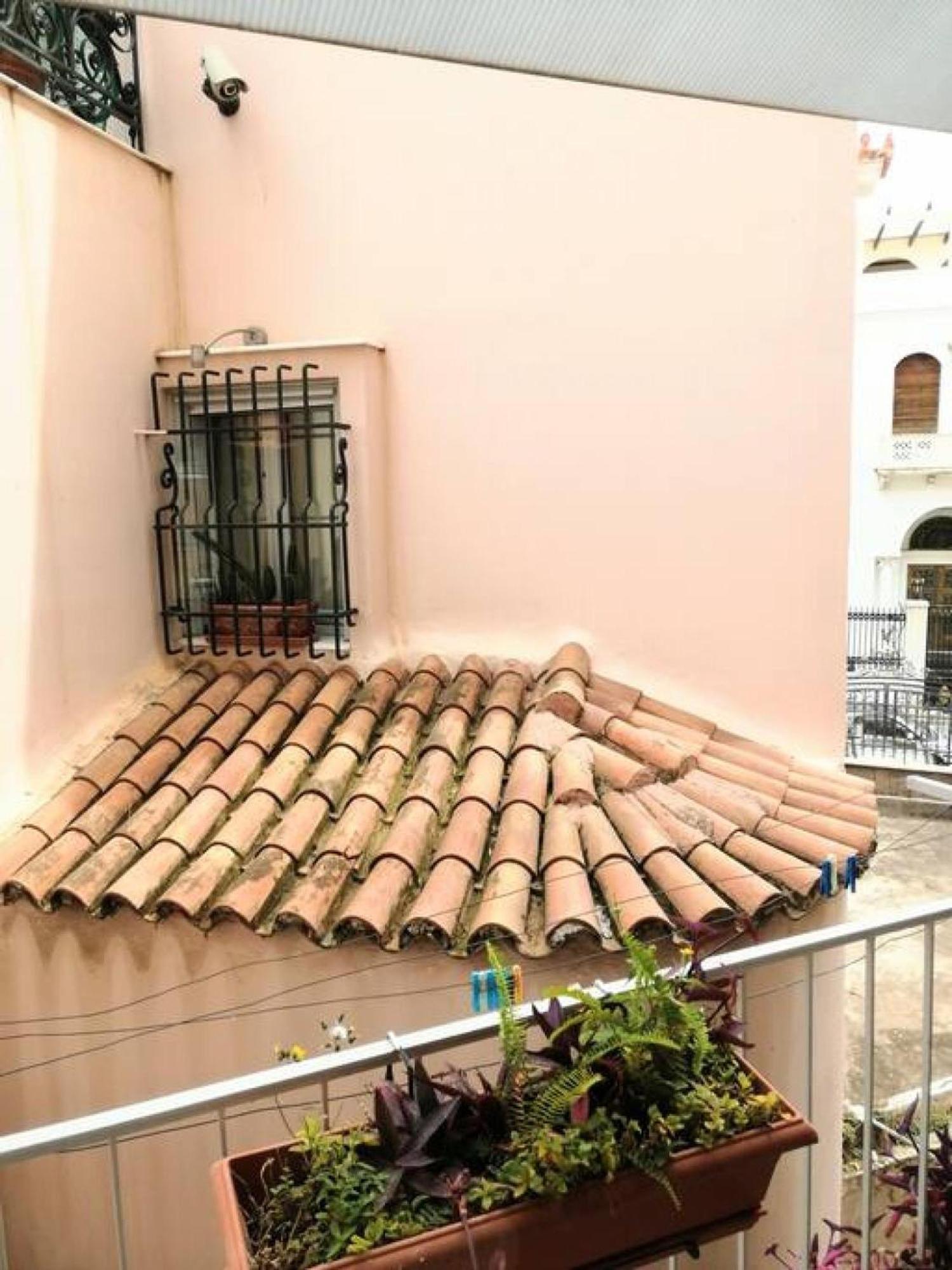 Magnificent Apartment In Plaka Афины Экстерьер фото