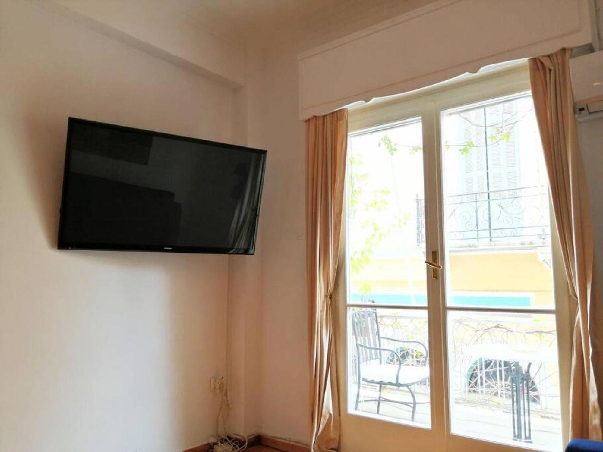 Magnificent Apartment In Plaka Афины Экстерьер фото
