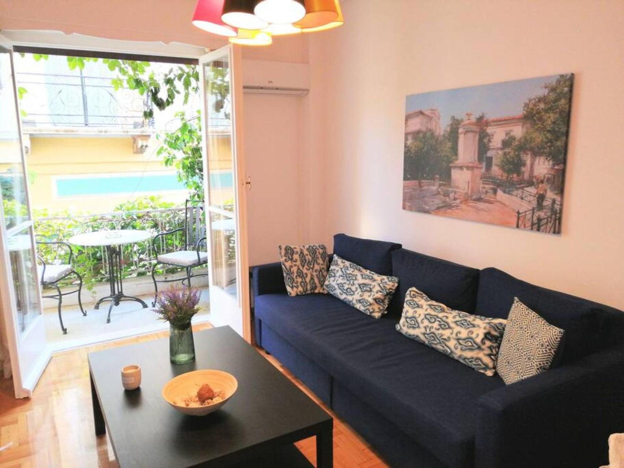 Magnificent Apartment In Plaka Афины Экстерьер фото