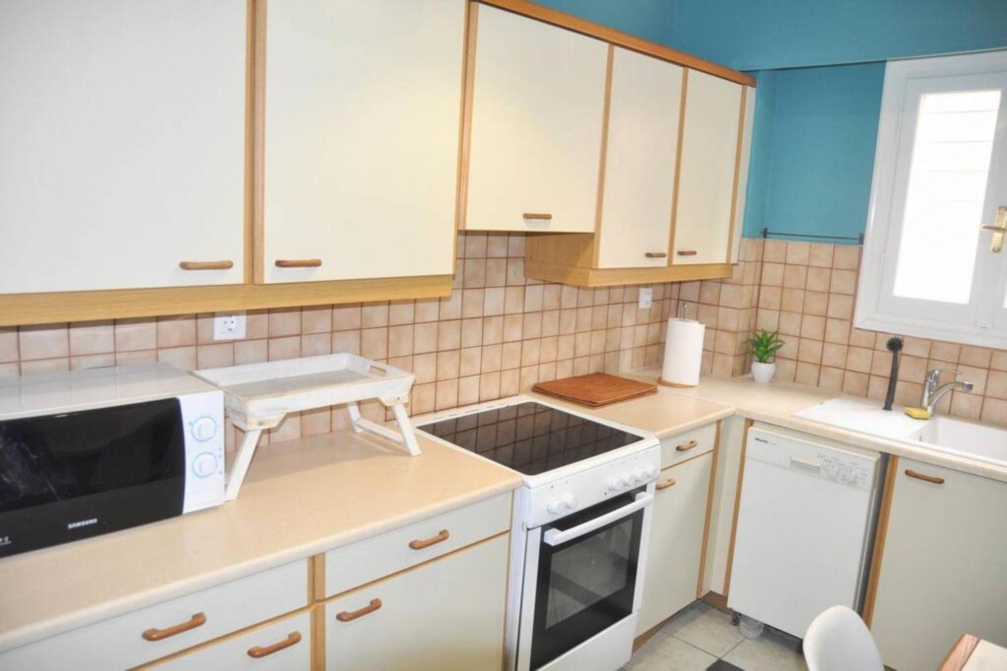 Magnificent Apartment In Plaka Афины Экстерьер фото