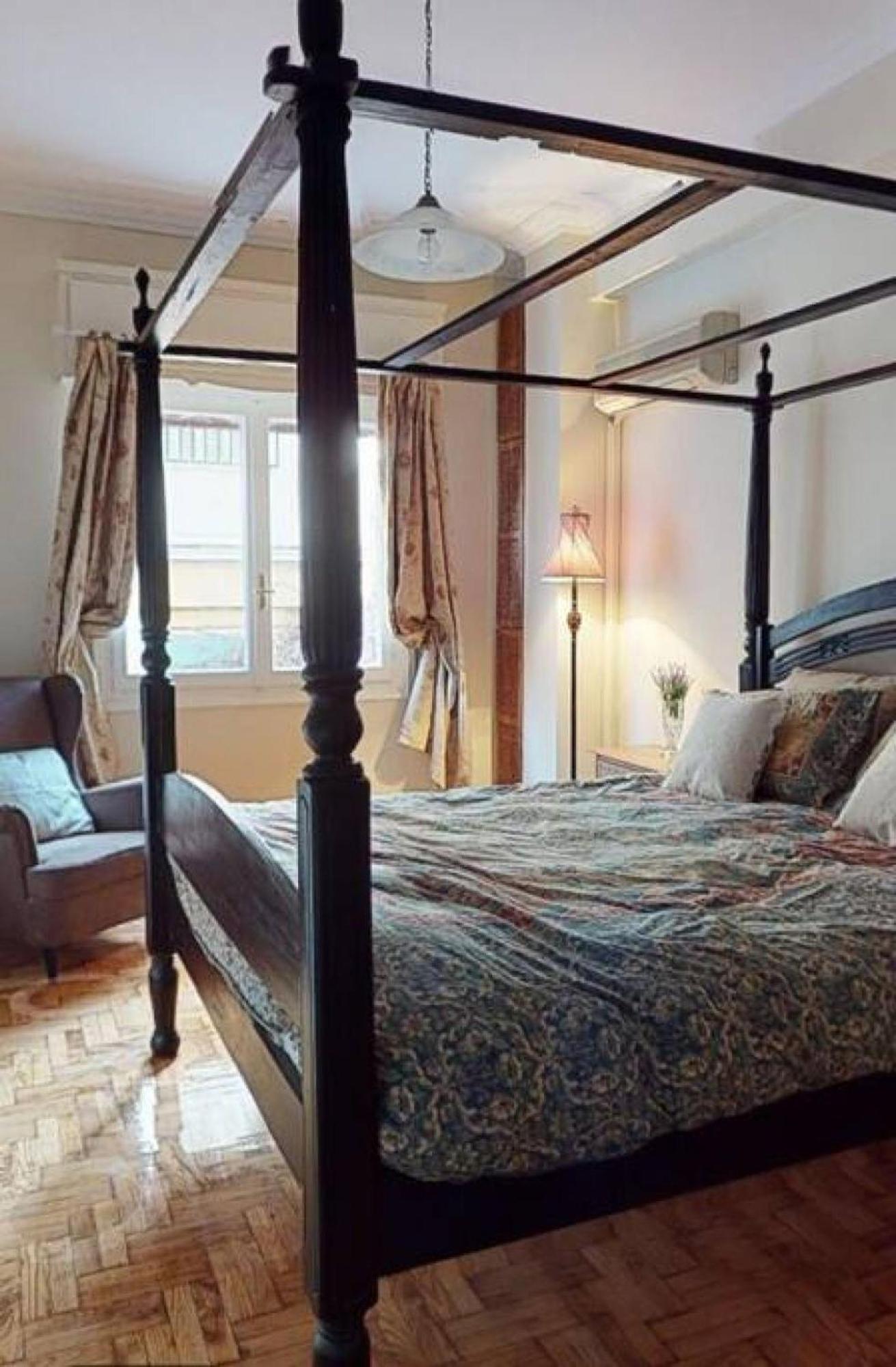 Magnificent Apartment In Plaka Афины Экстерьер фото