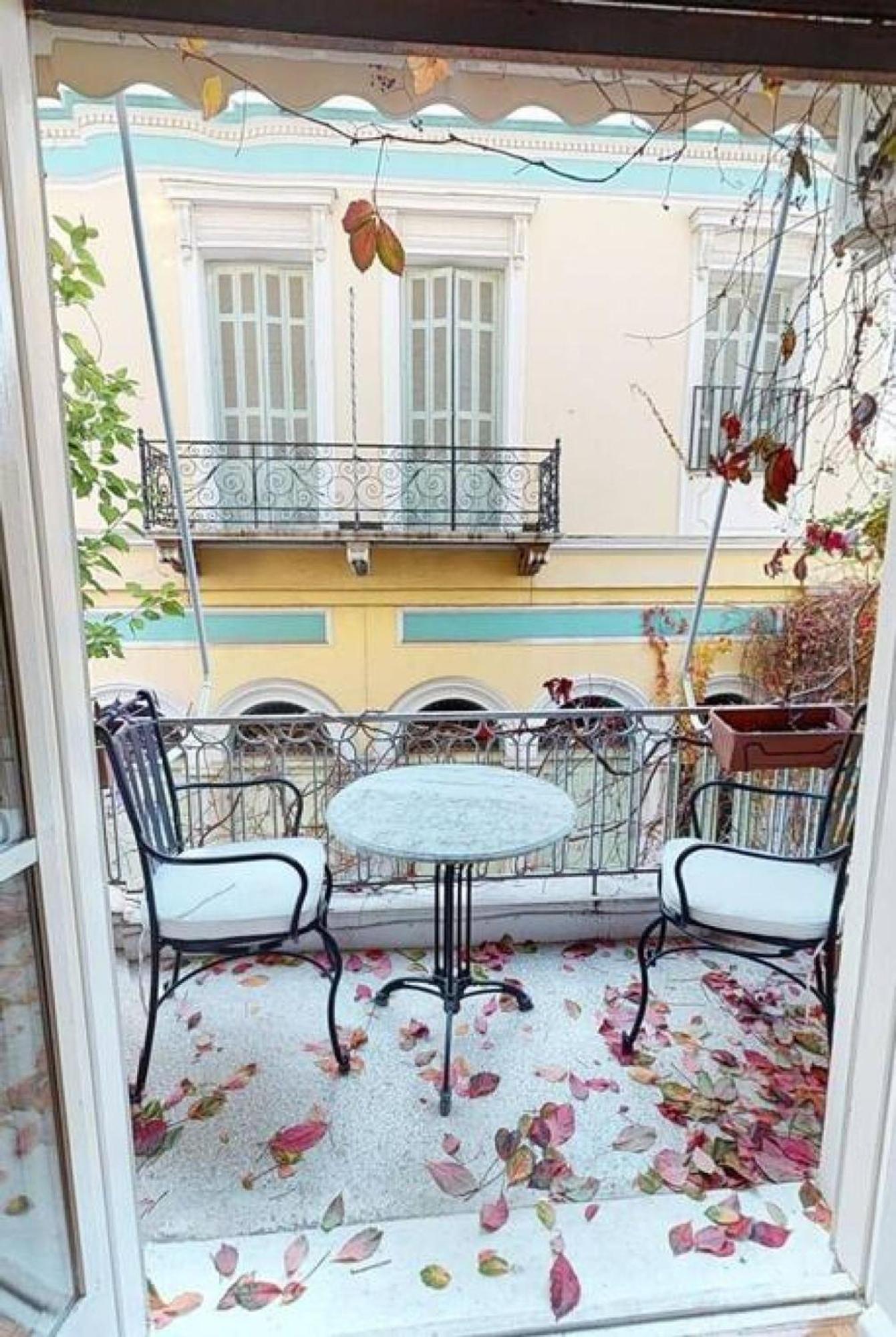 Magnificent Apartment In Plaka Афины Экстерьер фото
